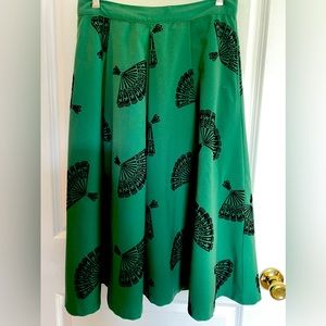 ModCloth Bettie Page skirt. Pleated, pockets. Sz large Midi length